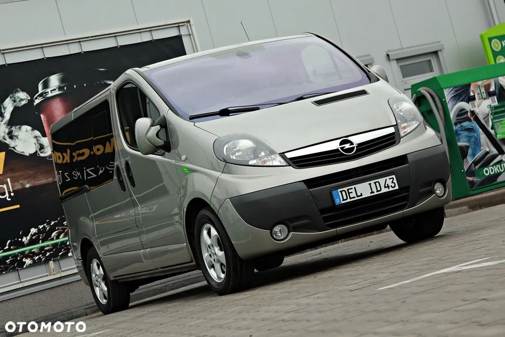 Opel Vivaro - 21