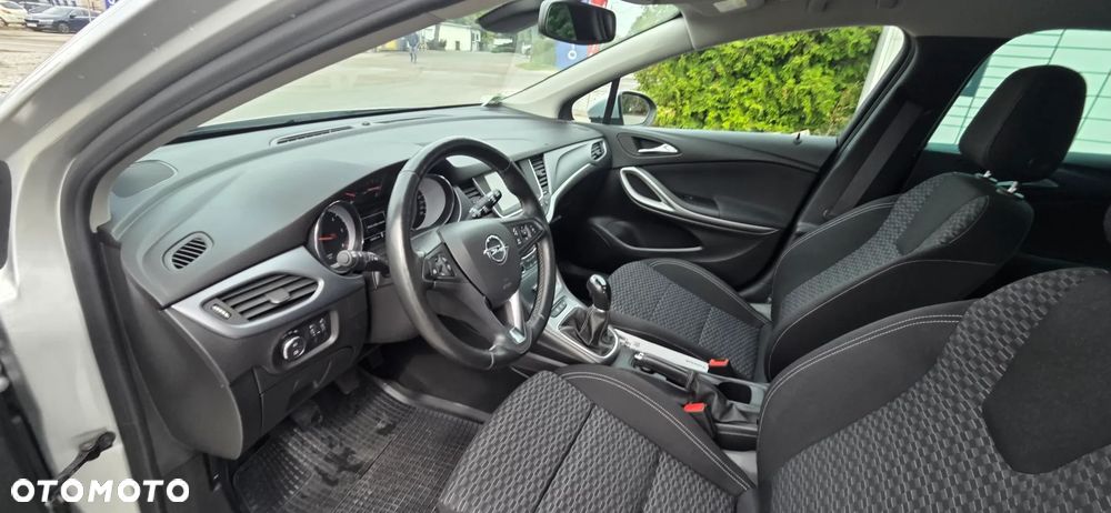 Opel Astra 1.6 D Start/Stop Edition - 29