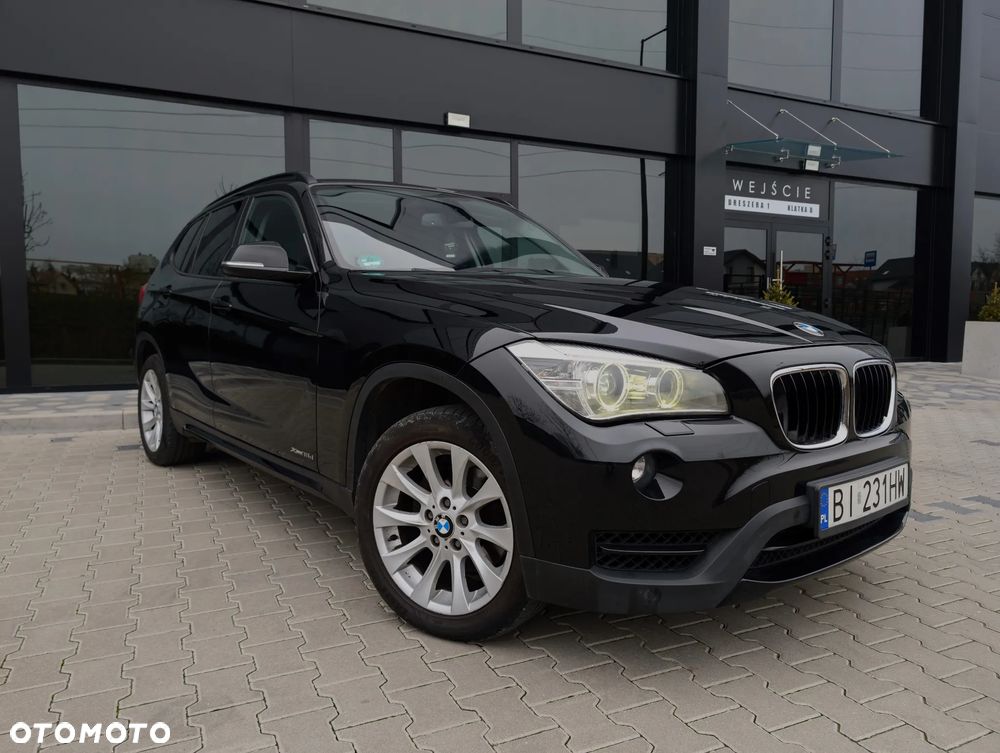 BMW X1 xDrive18d Sport Line - 3