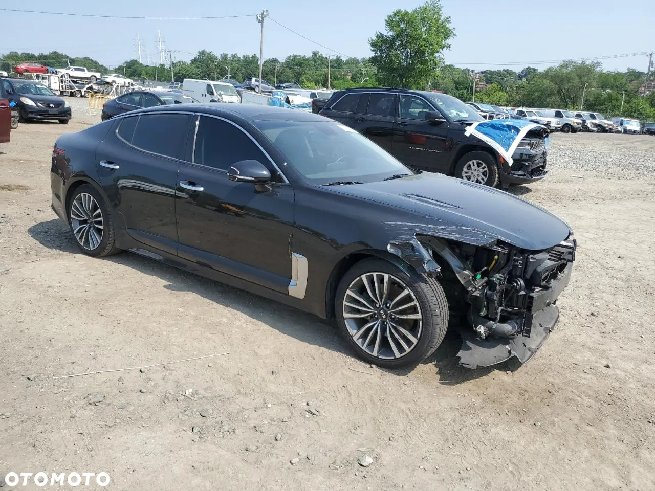 Kia Stinger - 7