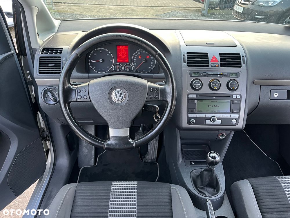 Volkswagen Touran 1.9 TDI United - 30