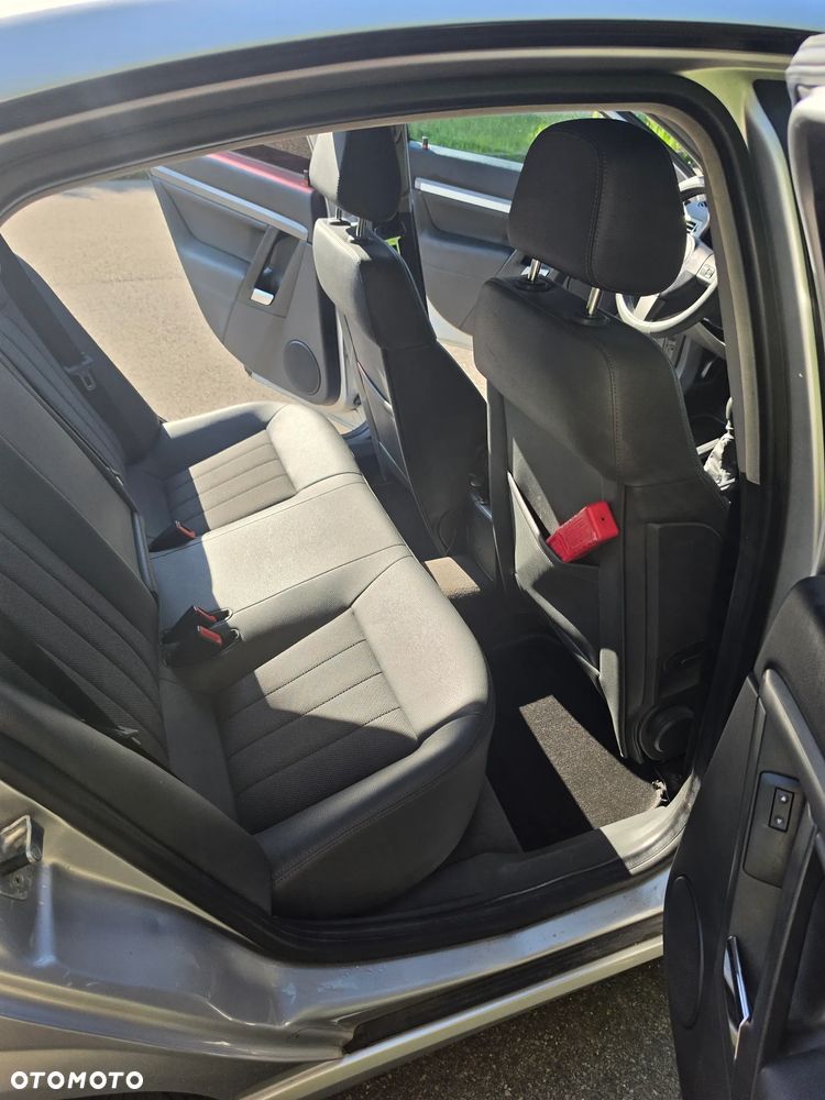 Opel Vectra 1.8 - 11