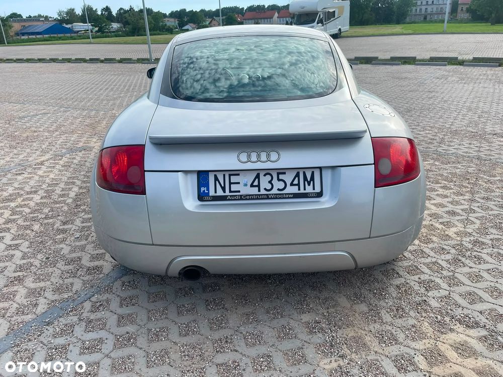 Audi TT Coupé 1.8T Quattro - 4