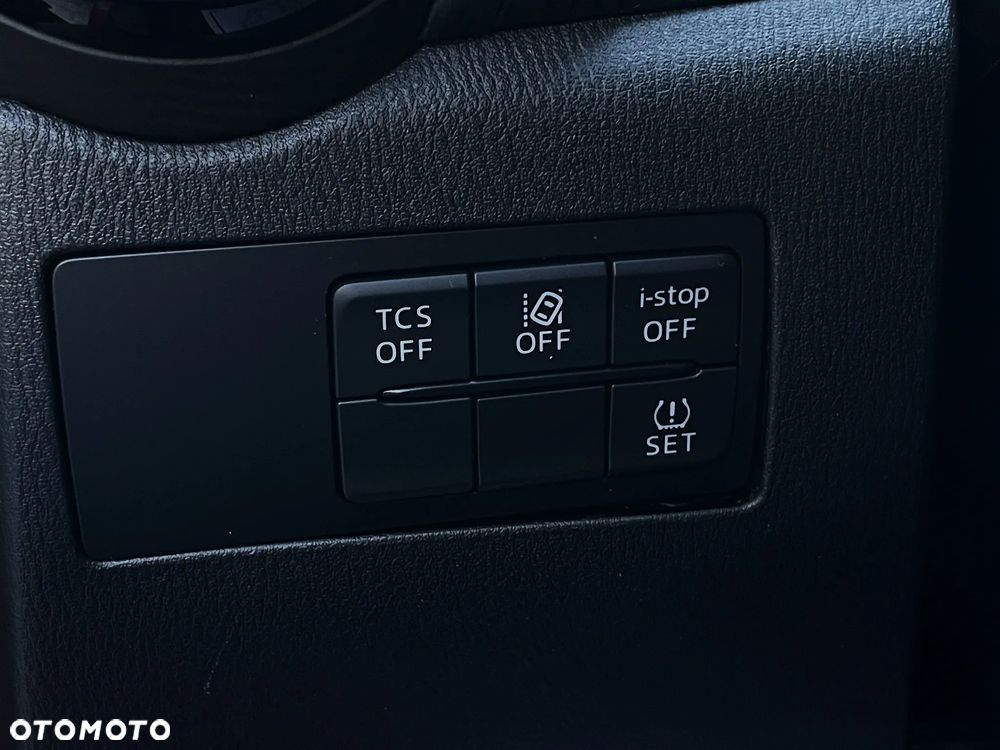 Mazda CX-3 SKYACTIV-G 120 SKYACTIVE-Drive FWD Exclusive-Line - 28