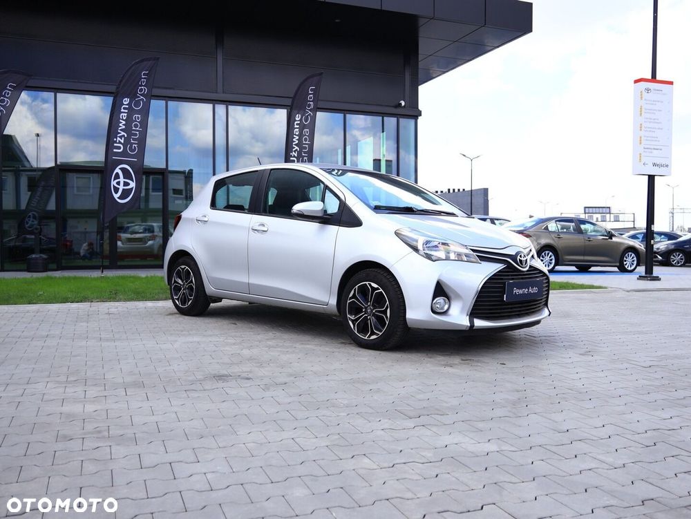 Toyota Yaris 1.33 Premium - 1