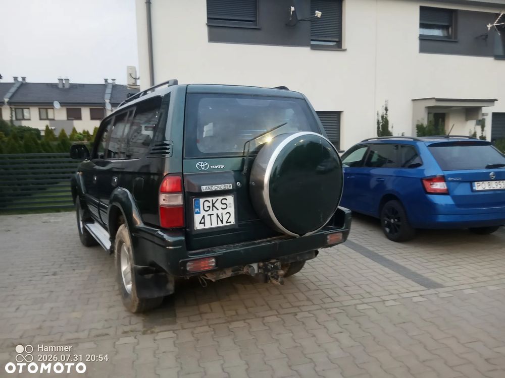Toyota Land Cruiser - 5