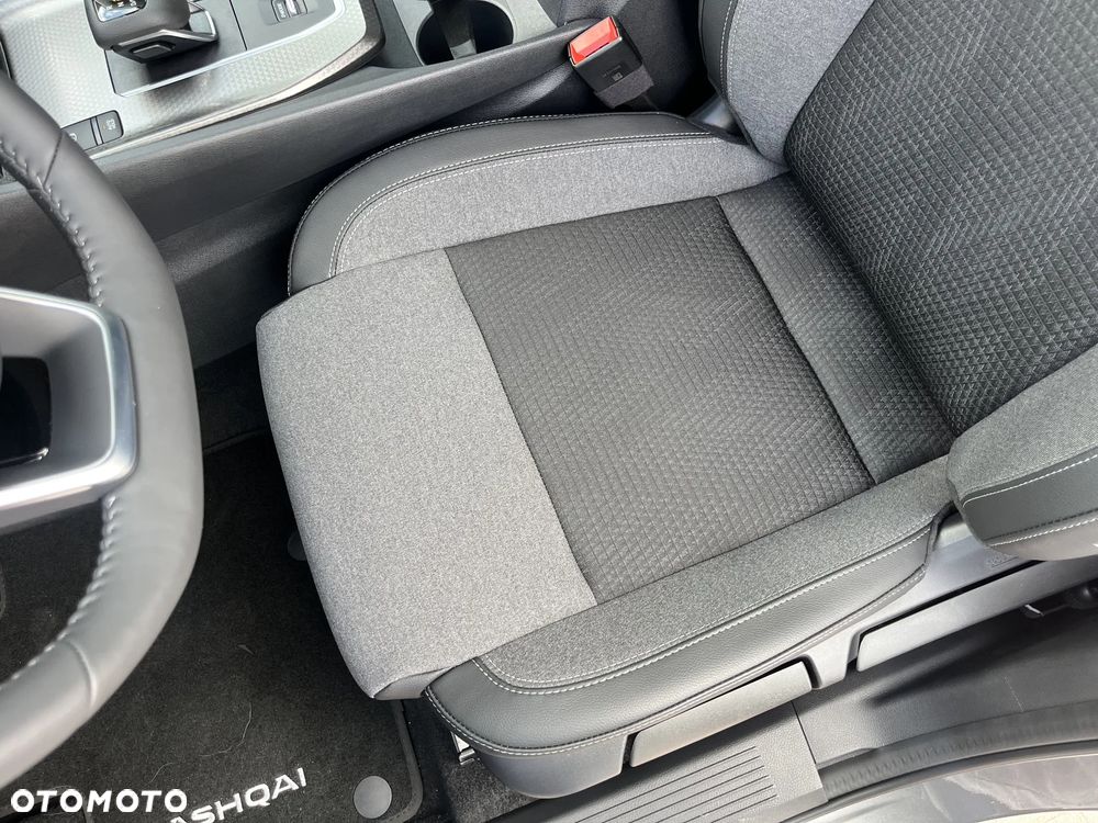 Nissan Qashqai 1.3 DIG-T MHEV N-Connecta Xtronic - 12