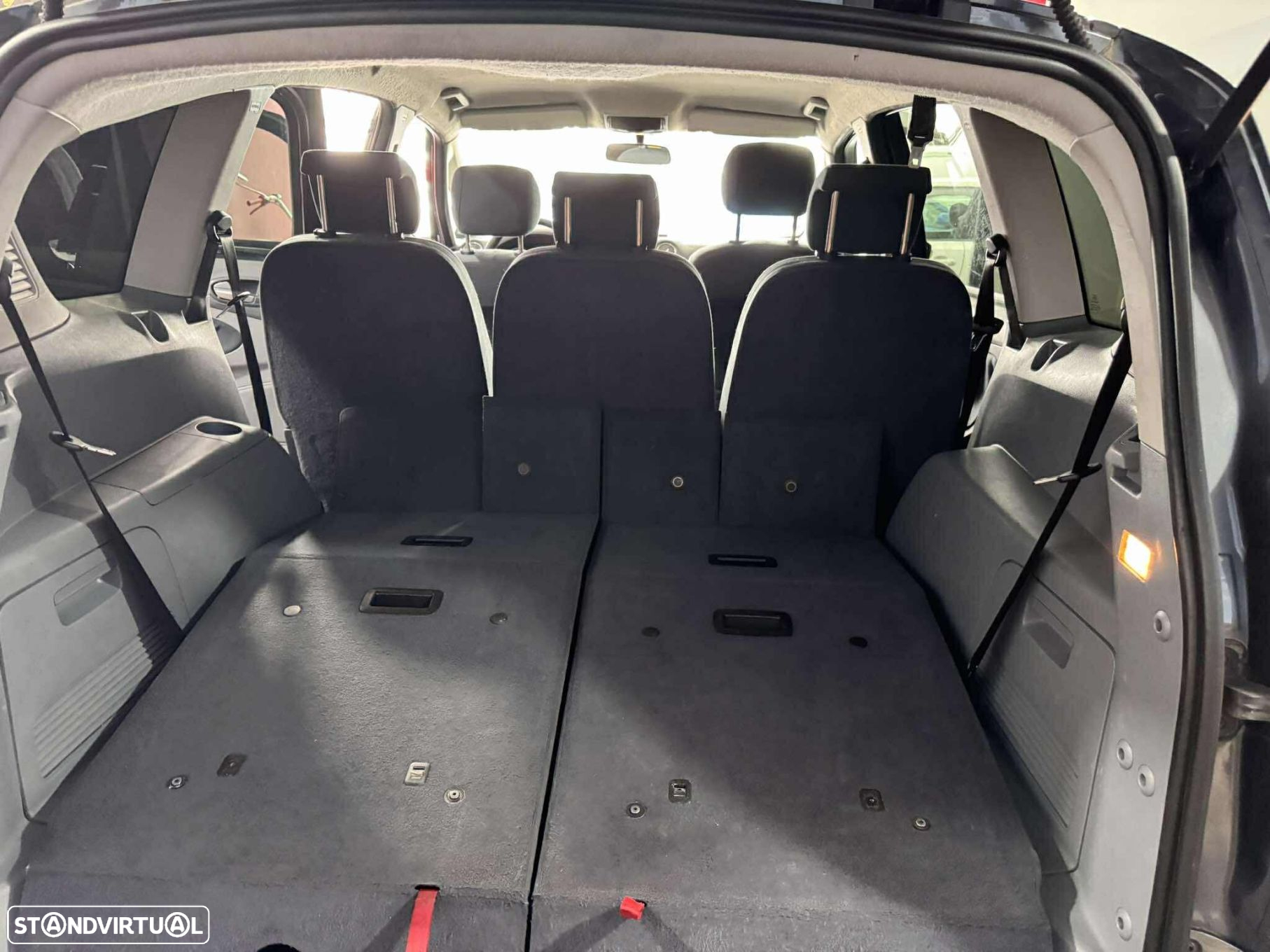 Ford S-Max 1.8 TDCi Trend 7L - 10