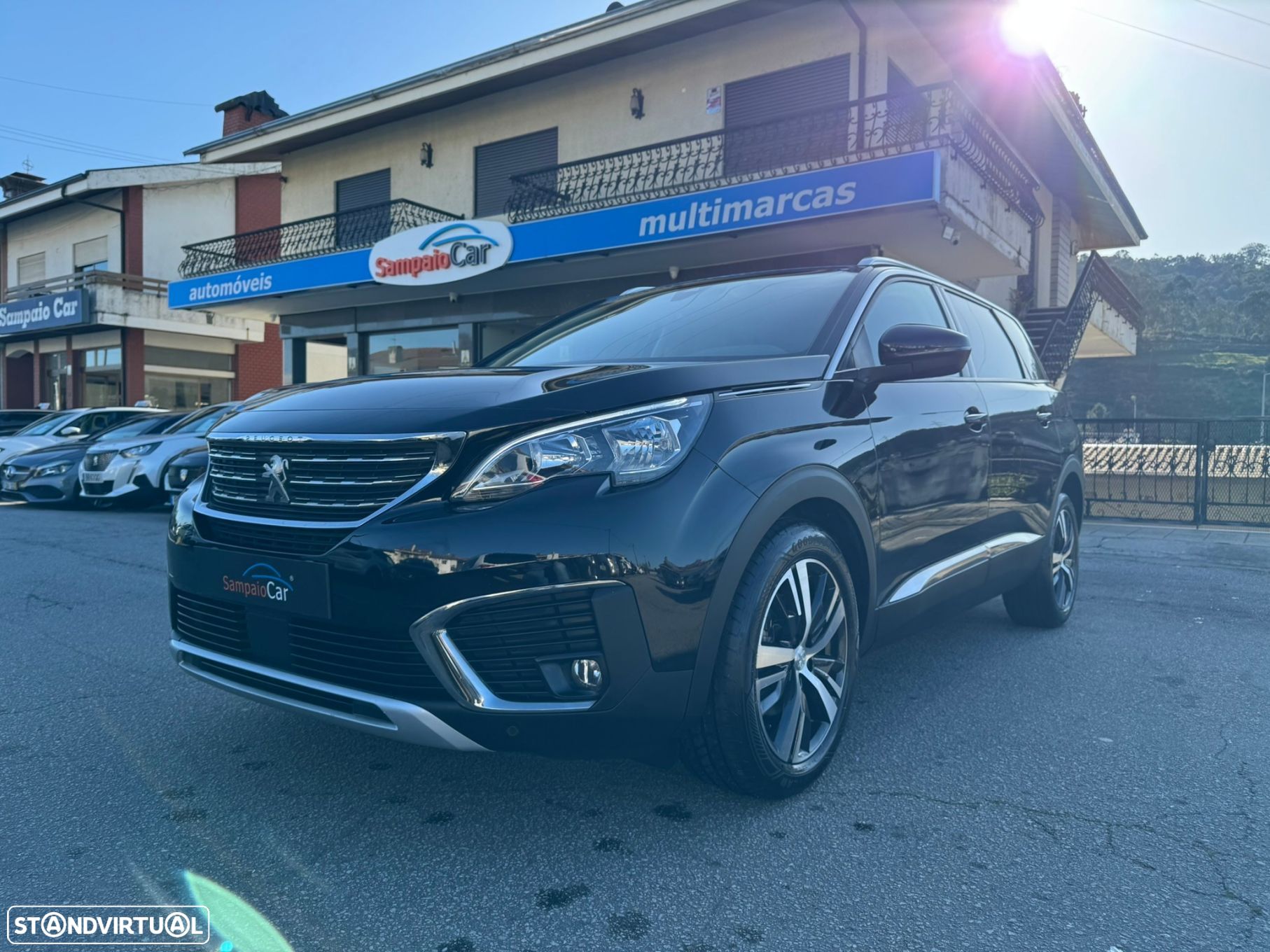 Peugeot 5008 1.5 BlueHDi Allure - 1
