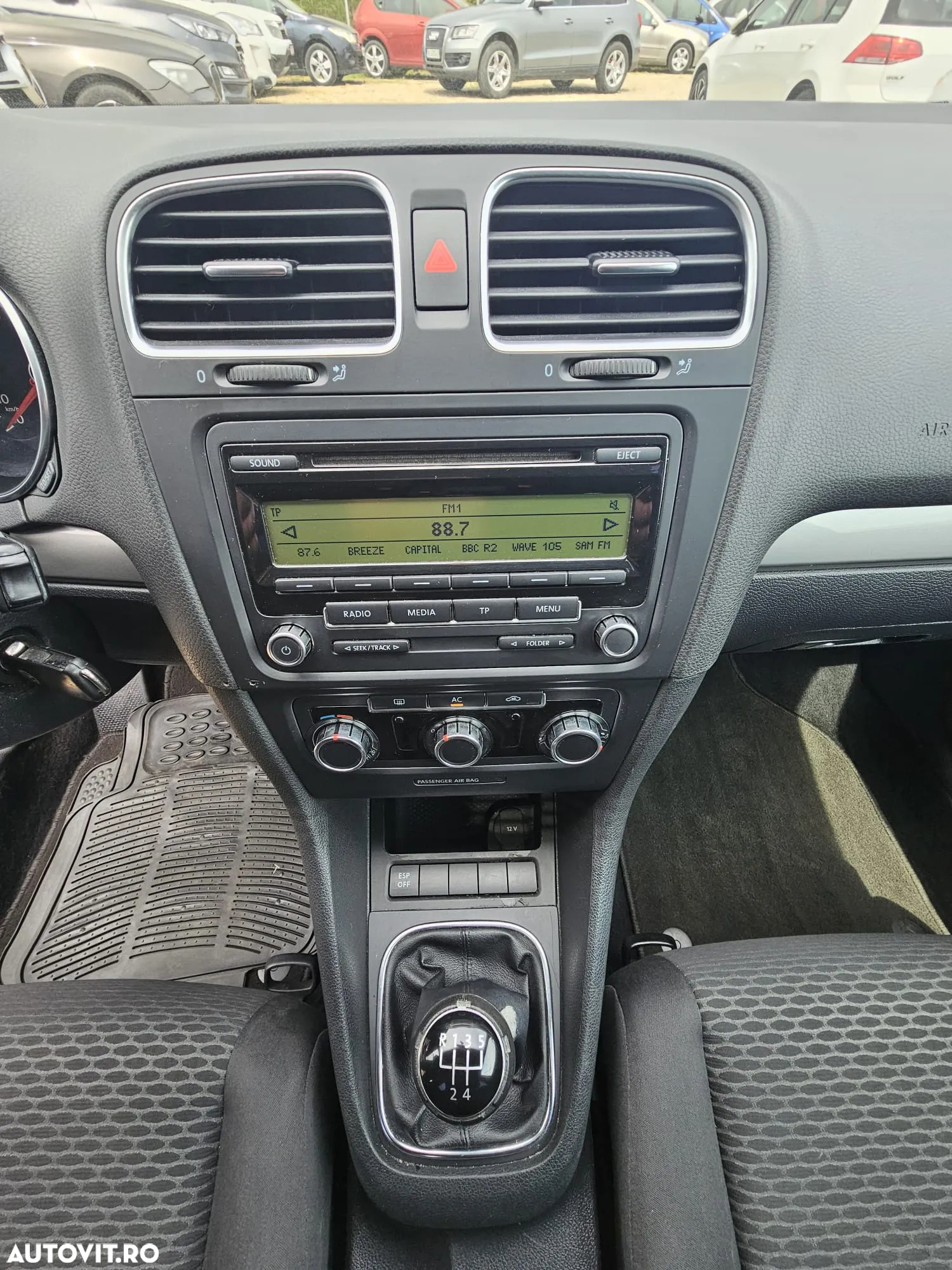 Volkswagen Golf - 13