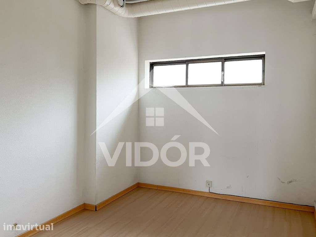 Espaço Comercial 1870m2 - Centro Figueira da Foz - Grande imagem: 5/12