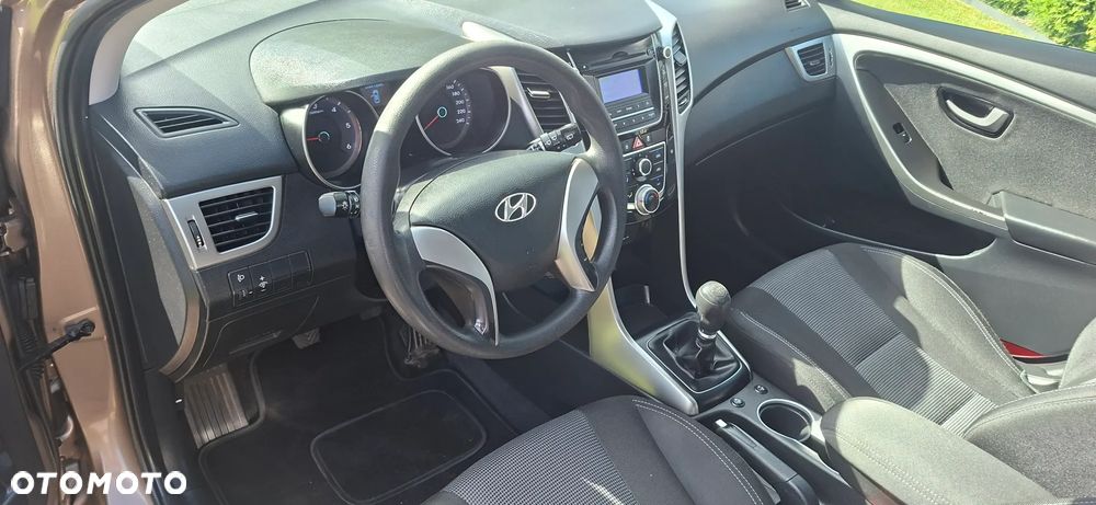 Hyundai i30 1.4 CRDi Trend - 17