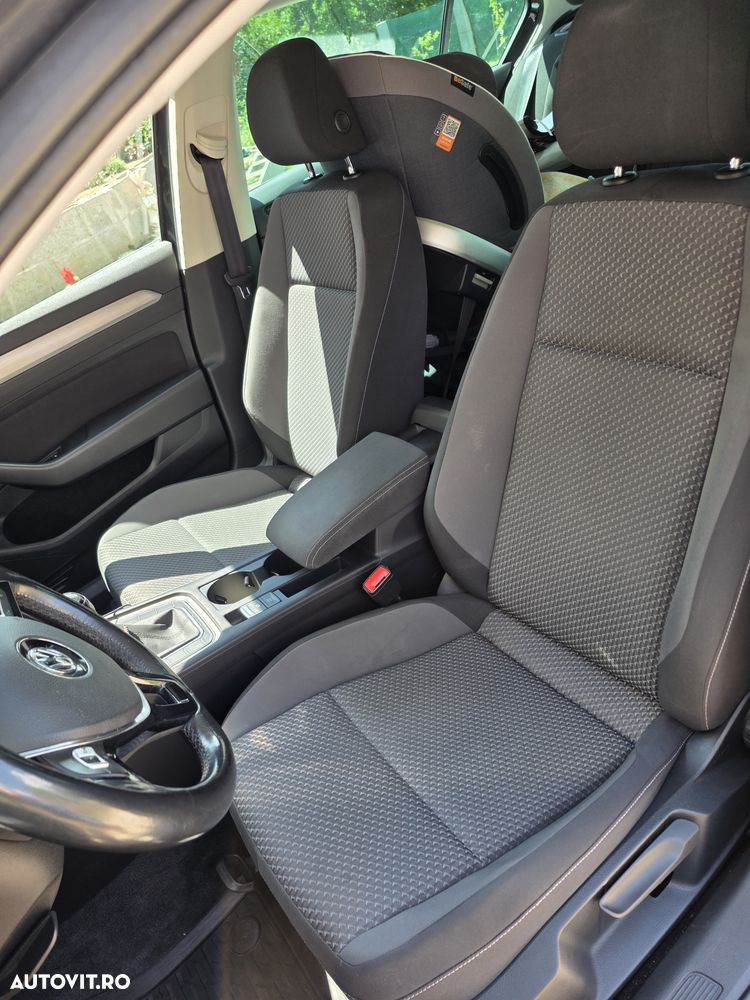 Volkswagen Passat 1.4 TSI Advance - 12