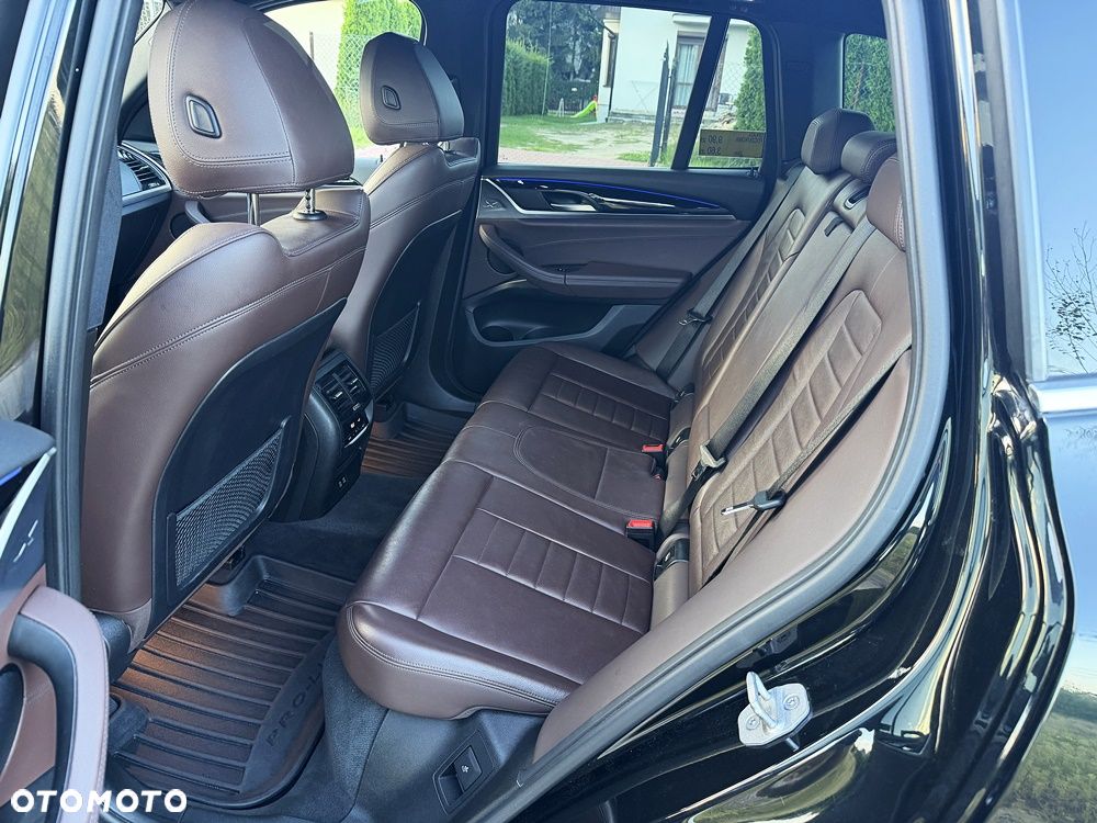 BMW X3 sDrive18d MHEV xLine sport - 19