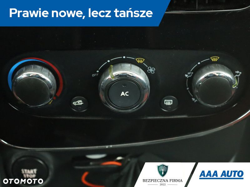 Renault Clio - 12