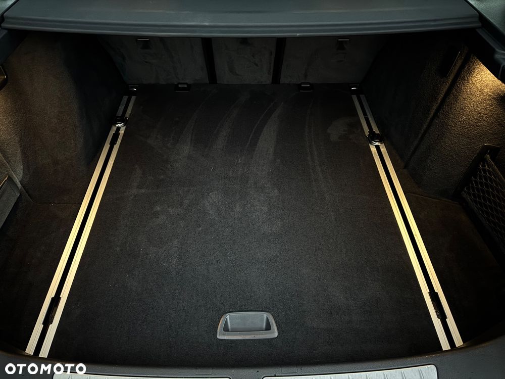 BMW 3GT 320i Advantage - 38