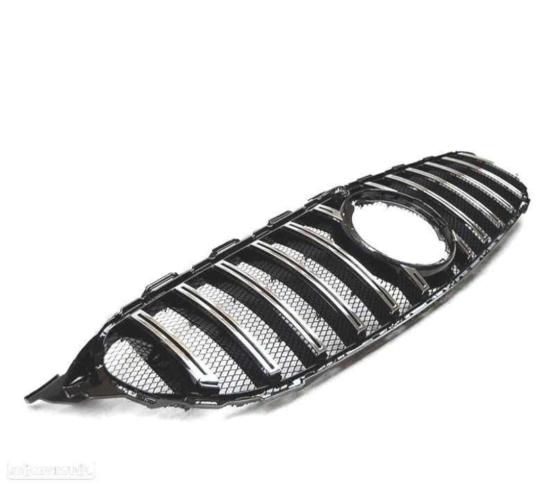 GRELHA MERCEDES W205 18- LOOK AMG GTR PRETO CROMO - 3