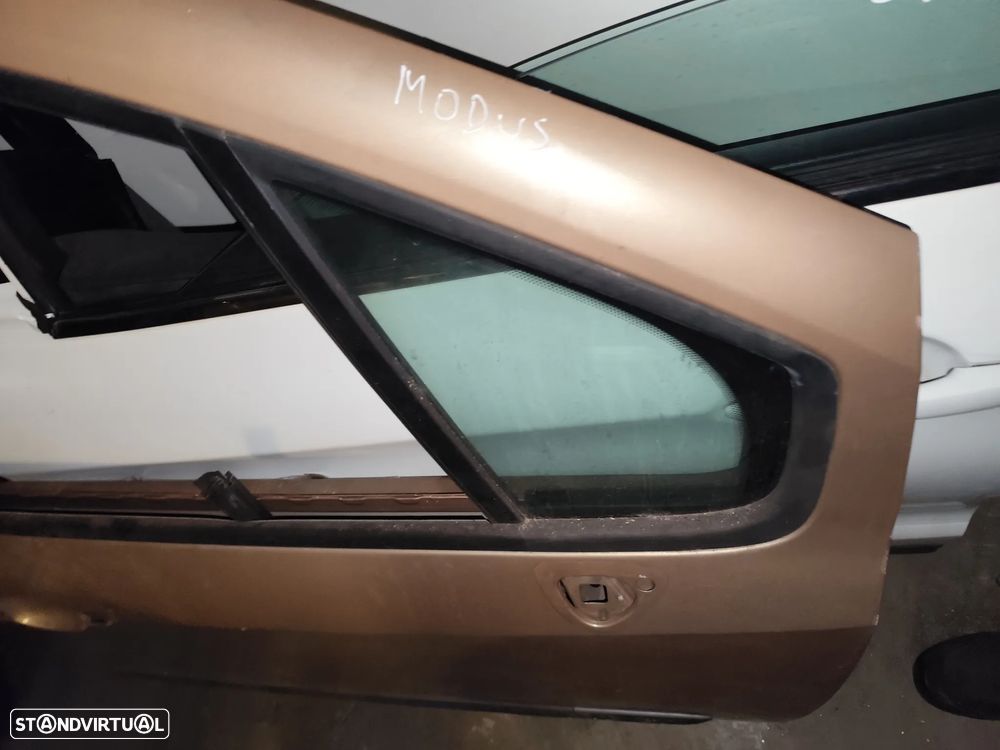 RENAULT MODUS PORTA FRENTE DIREITA - PF649 - 4