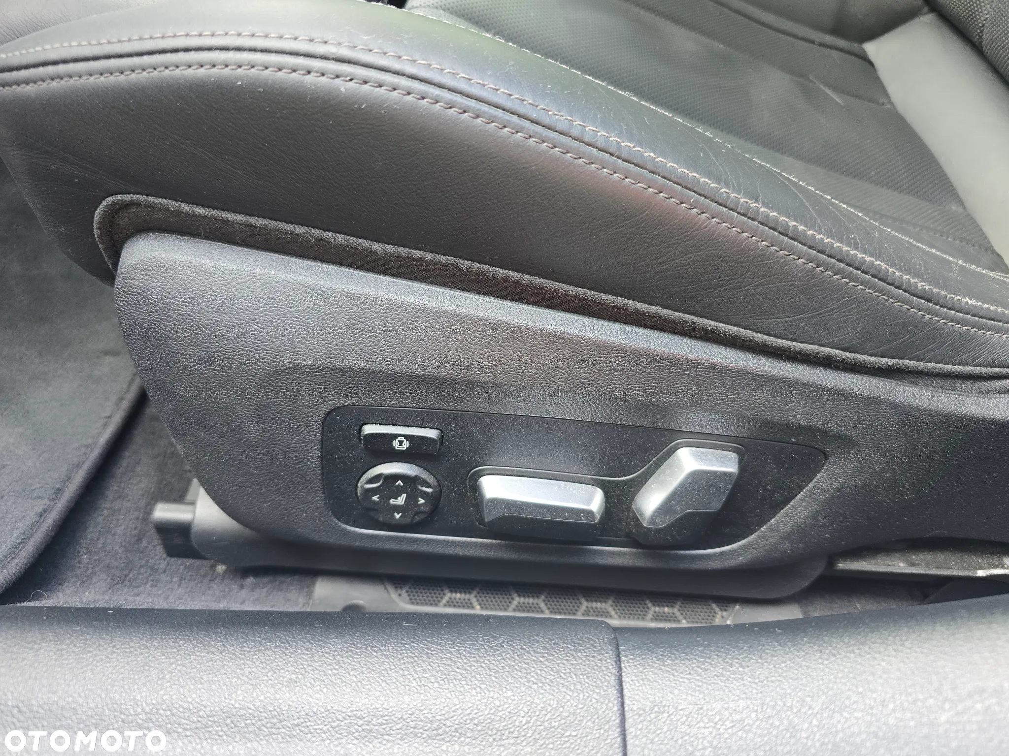 BMW Seria 8 M850i xDrive - 20