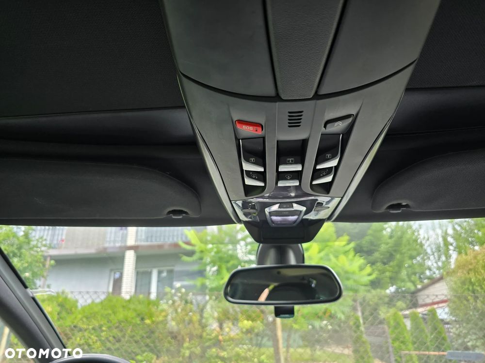 Citroën DS5 2.0 HDi SportChic - 2