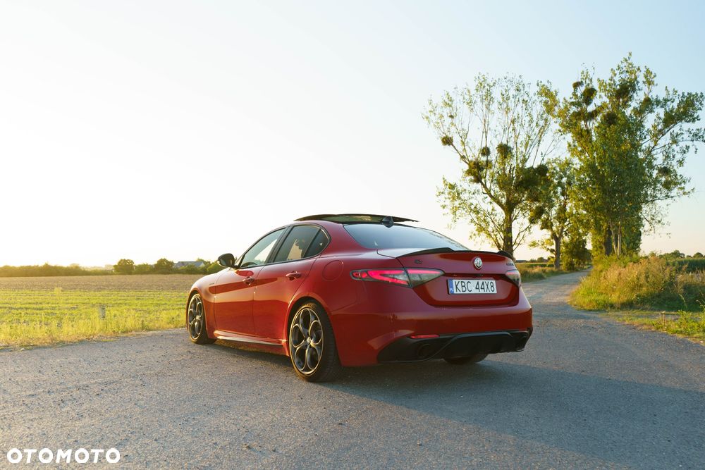 Alfa Romeo Giulia 2.0 Turbo Veloce Q4 - 10