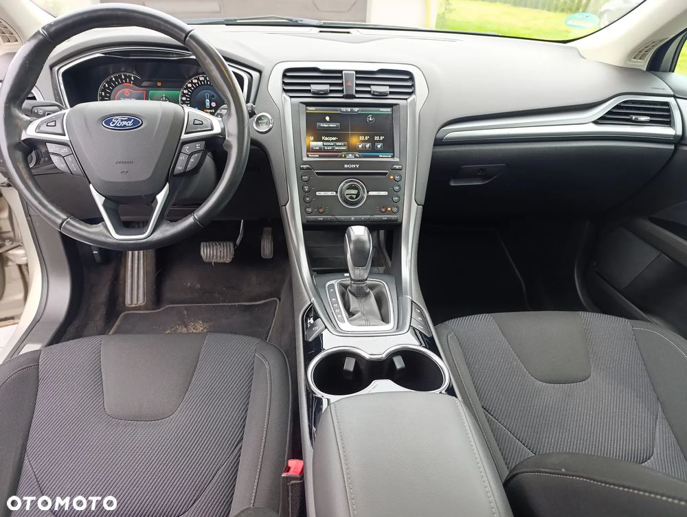 Ford Mondeo 2.0 TDCi Titanium PowerShift - 17