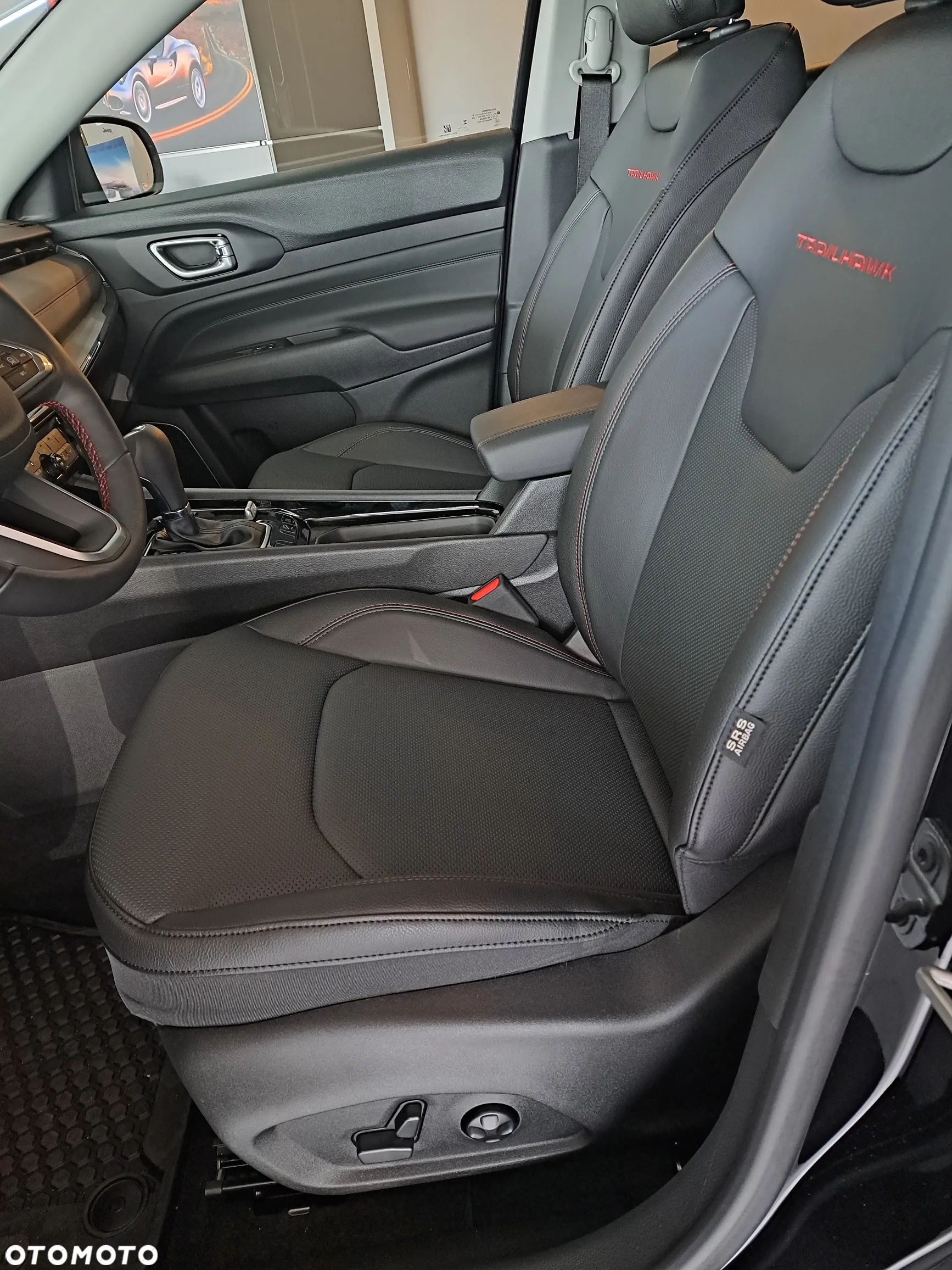 Jeep Compass 1.3 T4 PHEV 4xe Trailhawk S&S - 25