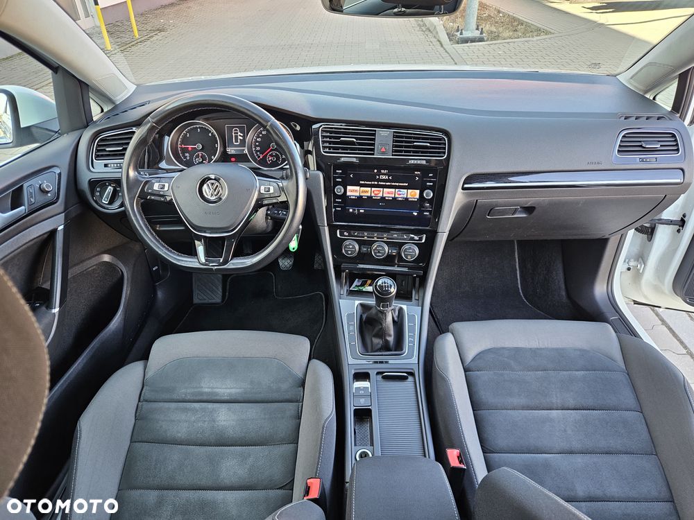 Volkswagen Golf 2.0 TDI (BlueMotion Technology) Highline - 30