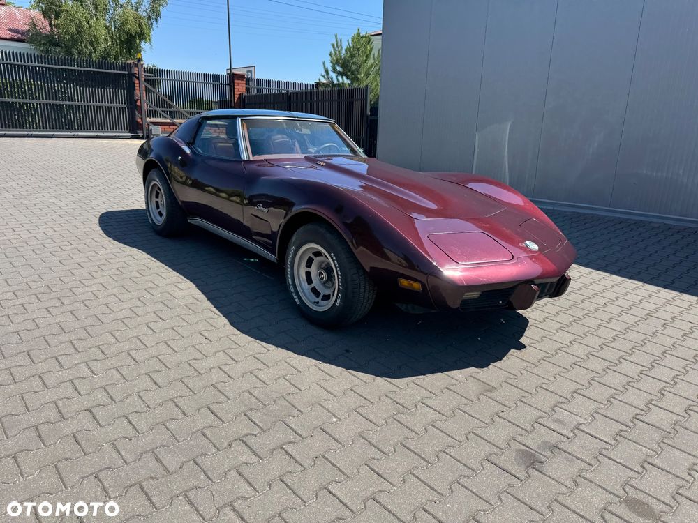 Chevrolet Corvette - 13