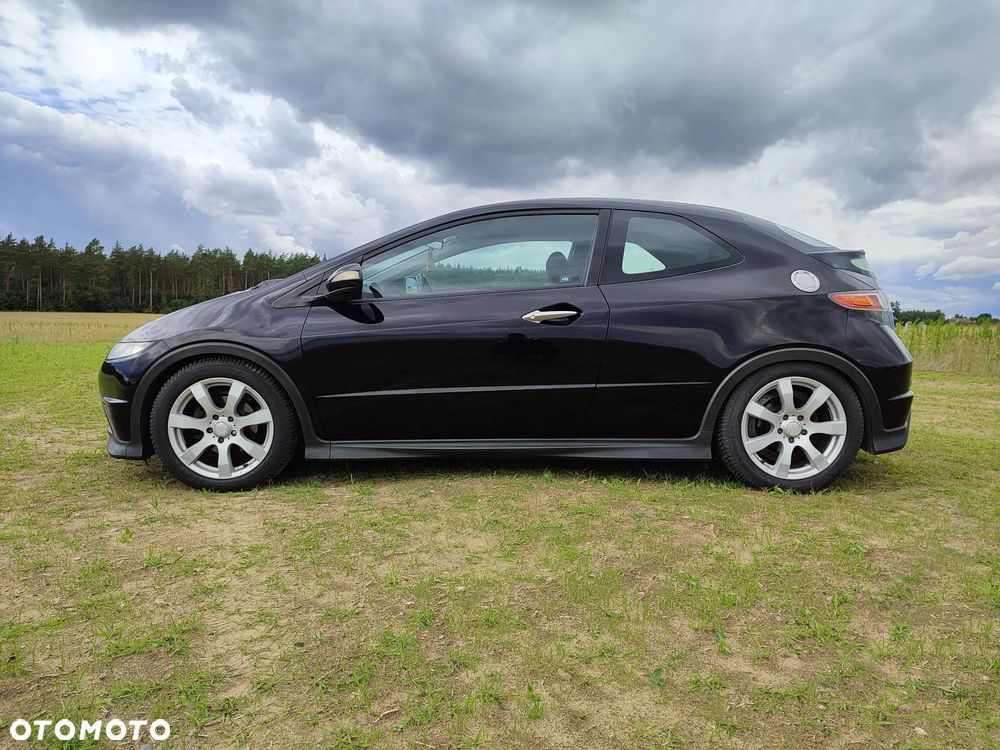 Honda Civic 2.2i-CTDi TypeS - 3