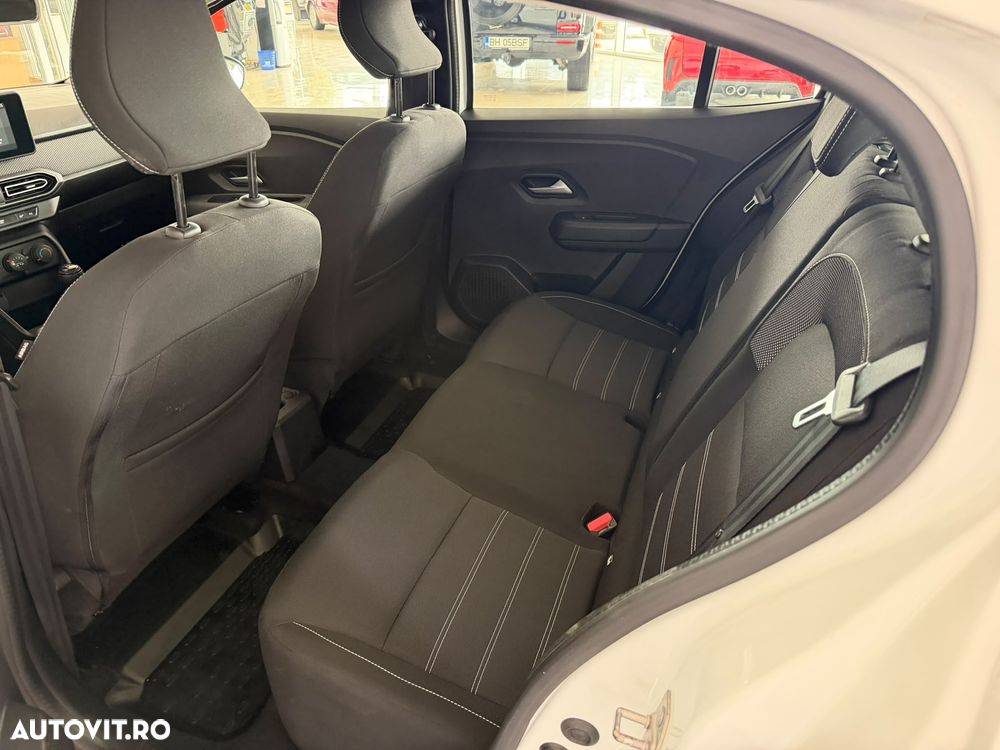 Dacia Logan TCe 90 MT5 Expression - 9