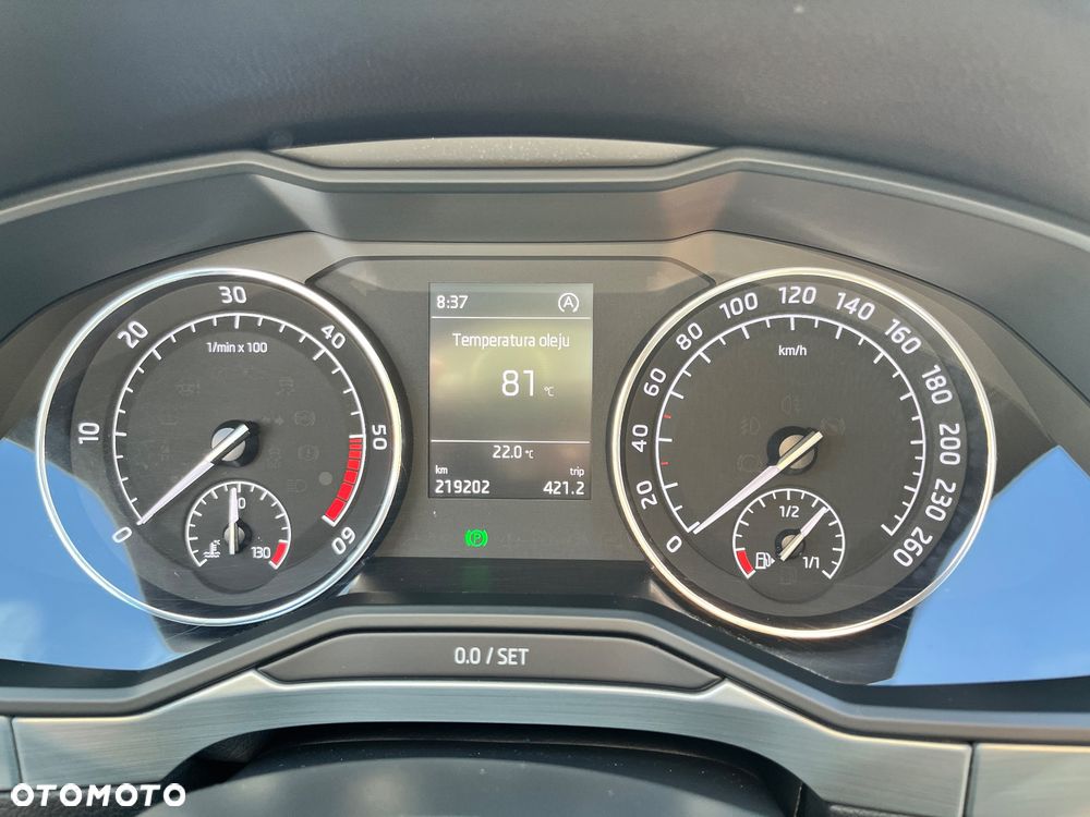 Skoda Superb 1.6 TDI Ambition - 19