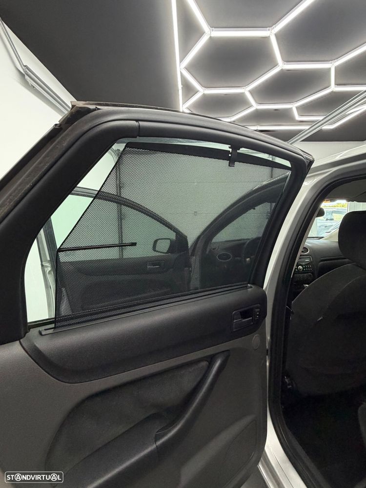 Ford Focus 1.6 TDCi Ghia CVT - 12