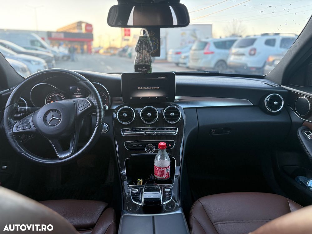 Mercedes-Benz C - 9