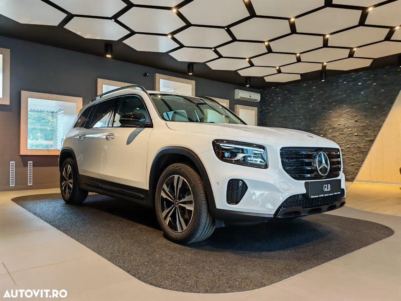 Mercedes-Benz GLB 200 d 4MATIC Aut. - 11