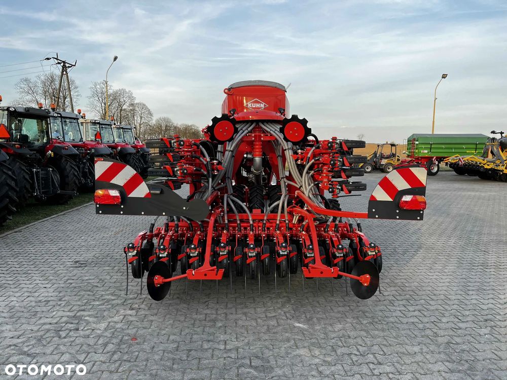 Kuhn ESPRO 4000 R - 4