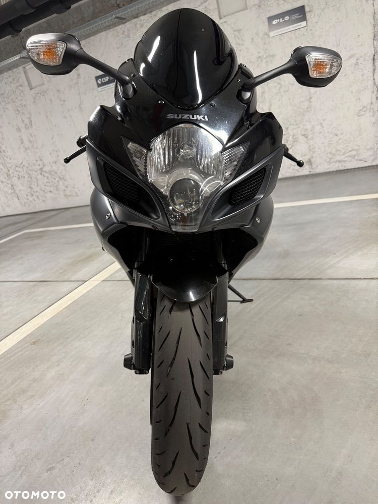 Suzuki GSX-R - 18