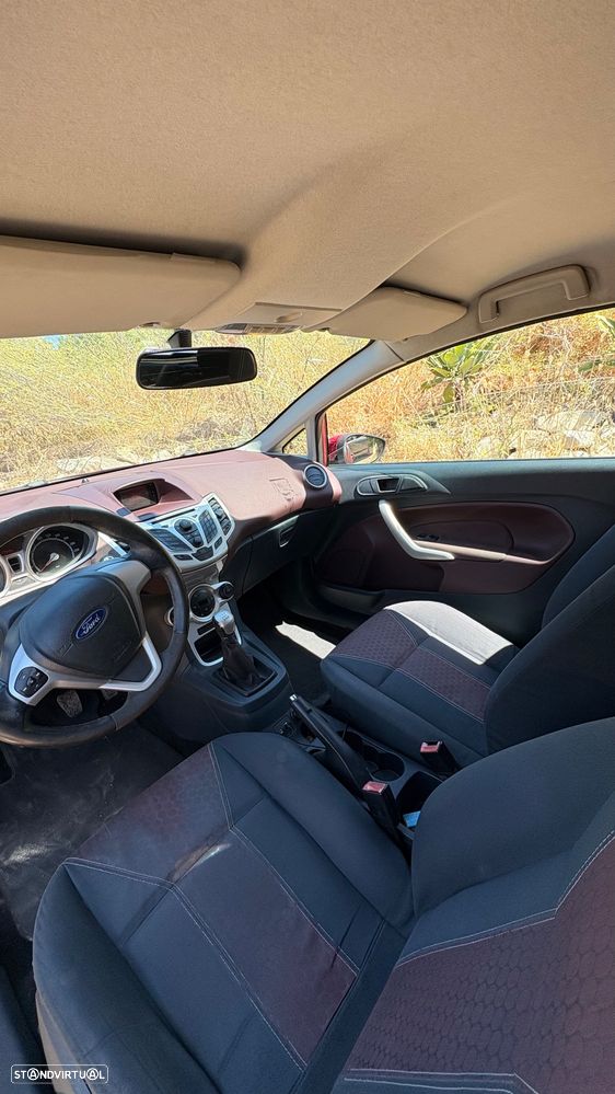 Ford Fiesta 1.6 TDCI Titanium - 5