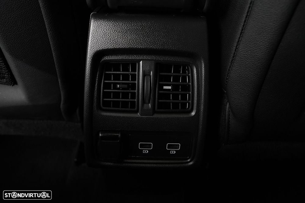 Renault Captur 1.0 TCe RS Line - 24