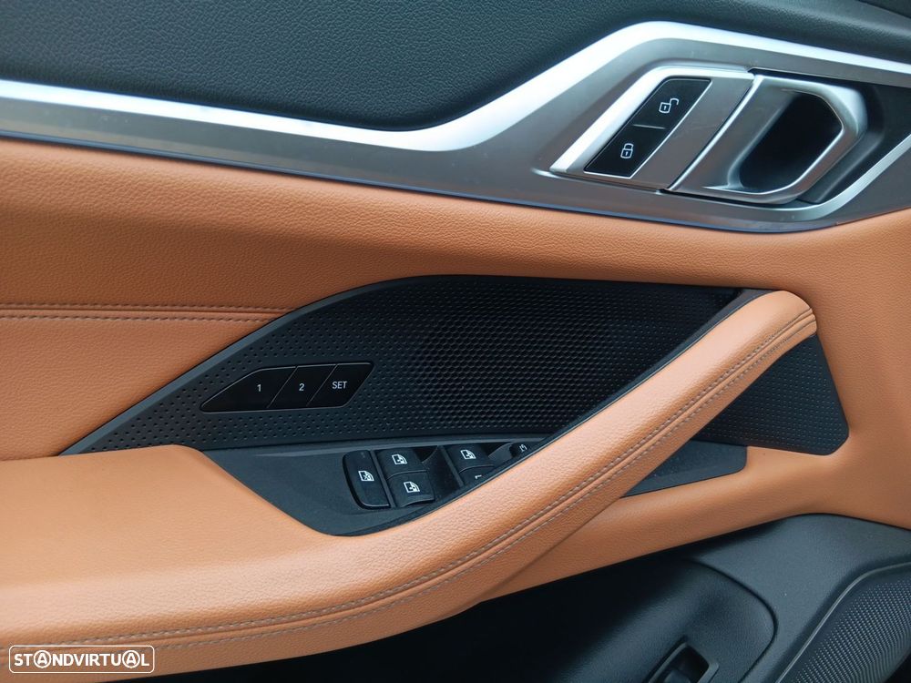 BMW i4 eDrive40 Edição Desportiva M - 16