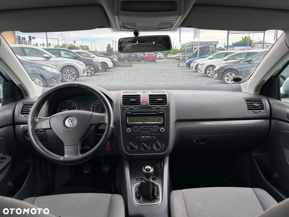 Volkswagen Golf - 12