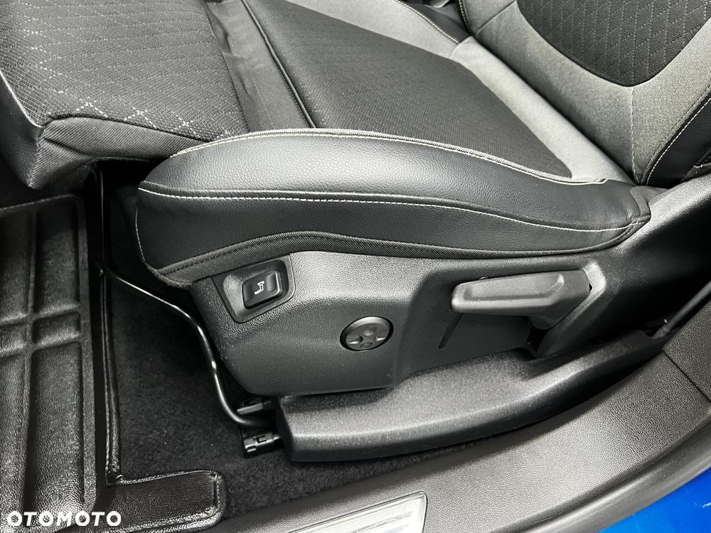 Opel Grandland X - 16