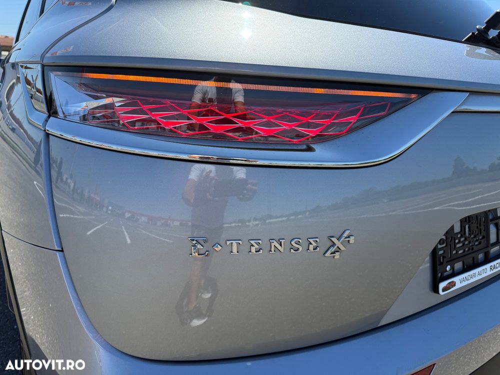 DS Automobiles DS 7 Crossback ver-ds7-1-6-phev-awd-300-eat8-performance-line-plus - 16