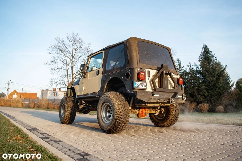 Jeep Wrangler 4.0 Sport - 7