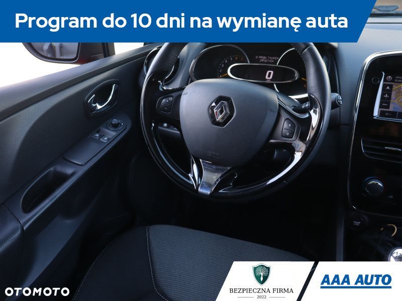 Renault Clio - 9