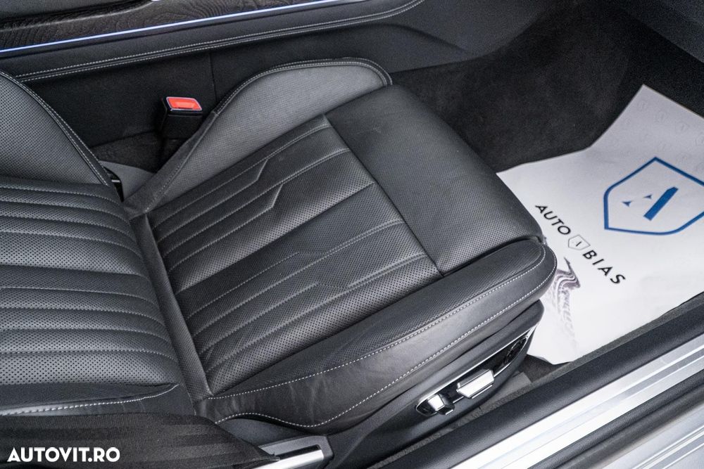Audi A8 60 TFSI e quattro Tiptronic PHEV - 40