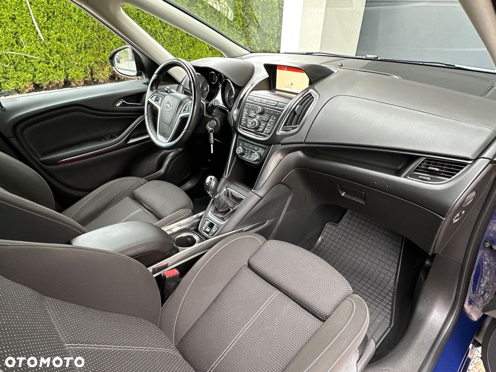 Opel Zafira 2.0 D (CDTI ecoFLEX) Start/Stop Innovation - 26