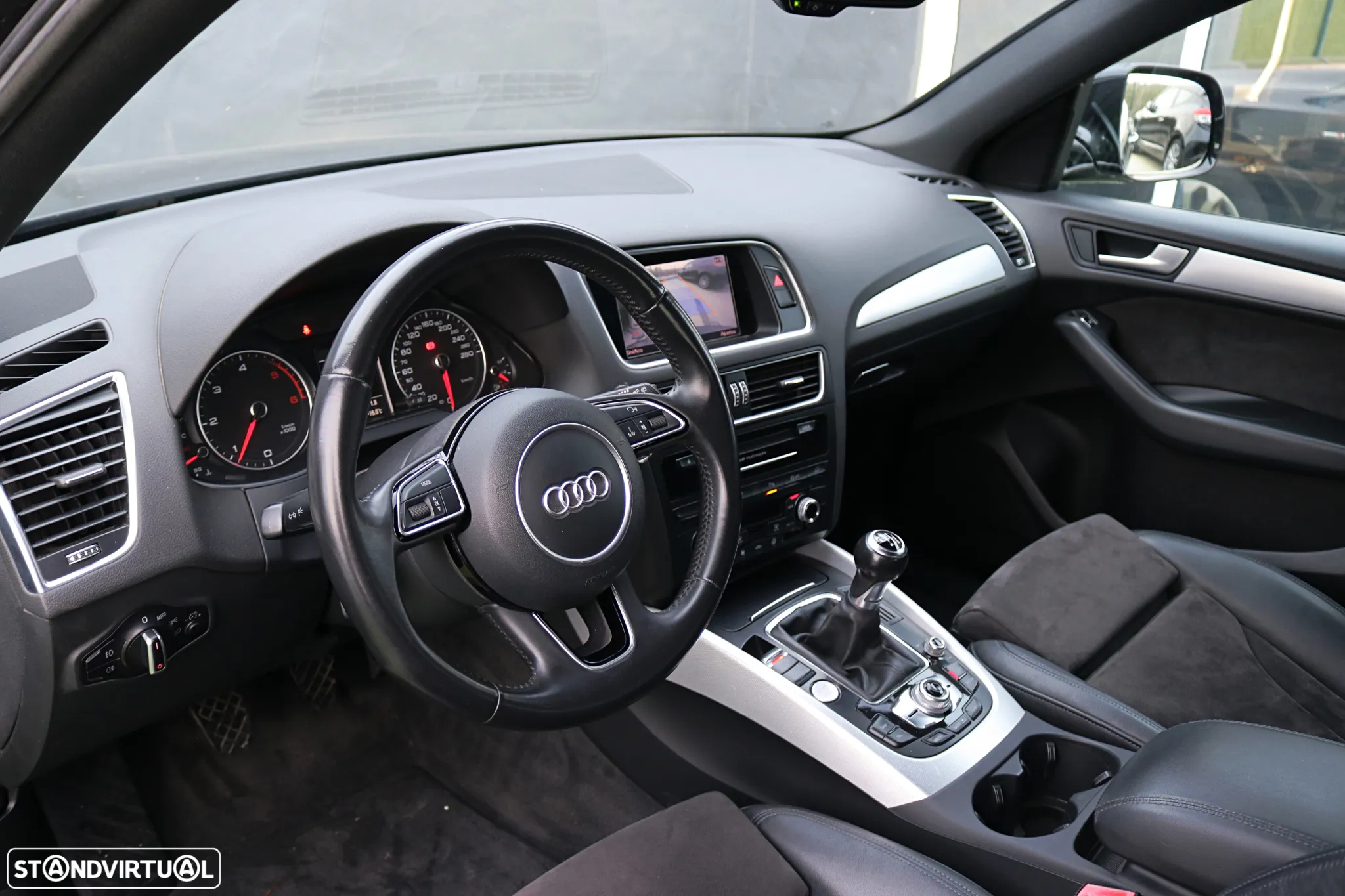 Audi Q5 2.0 TDi S-line - 17