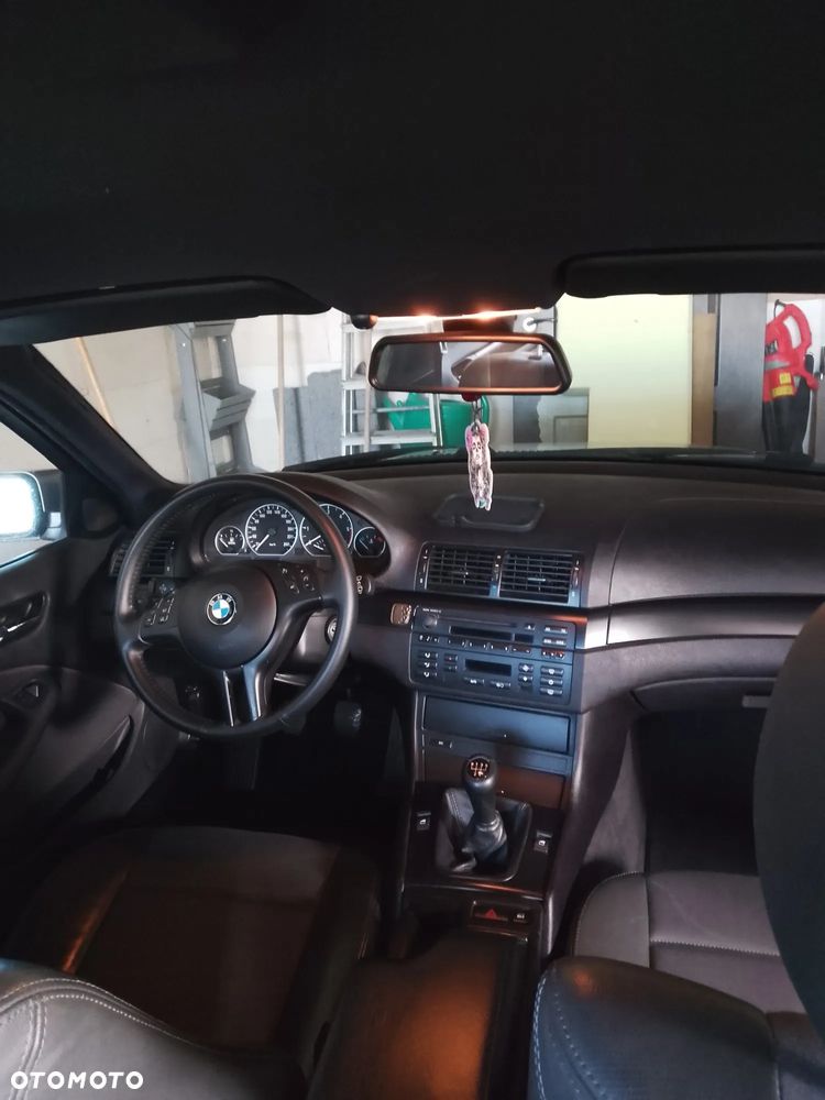 BMW Seria 3 318d - 9