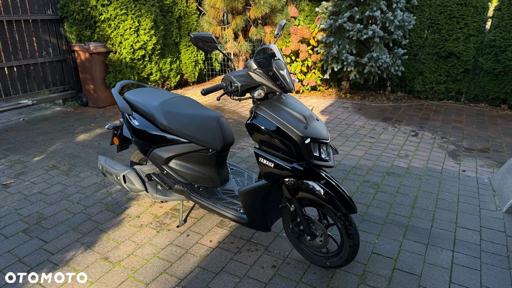 Yamaha ZR - 4